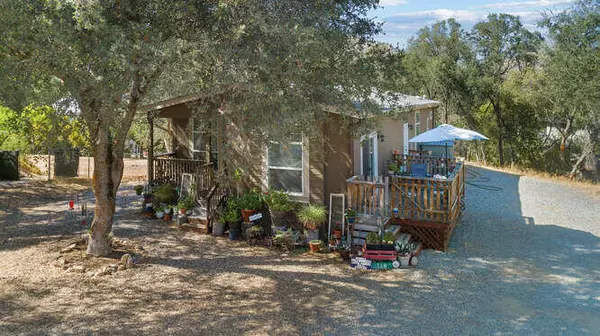 Three Rivers, CA 93271,40798 Meadow Drive