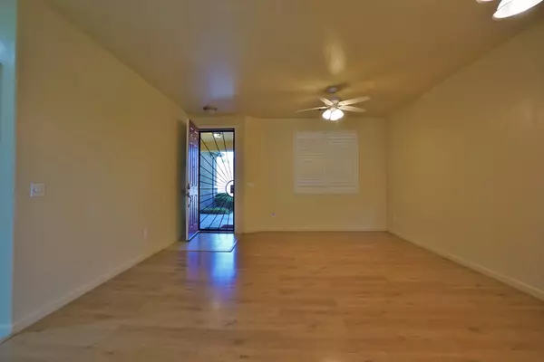 3000 SE Sunnyside Court Visalia, CA 93292