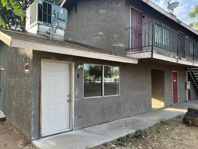 Porterville, CA 93257,173 E Oak Avenue