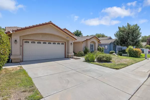 721 Via Cerioni, Madera, CA 93637