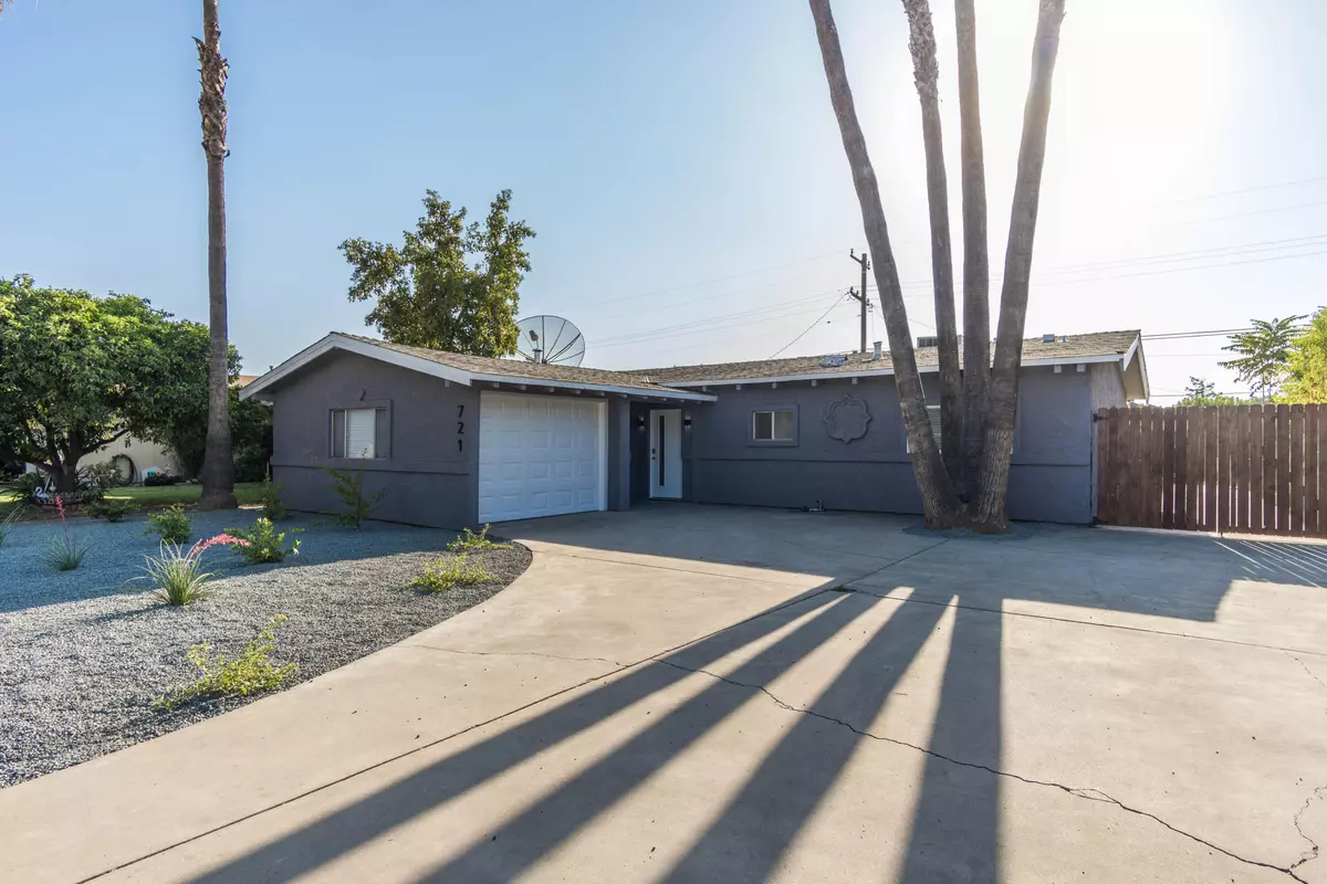 Porterville, CA 93257,721 N 4th Street