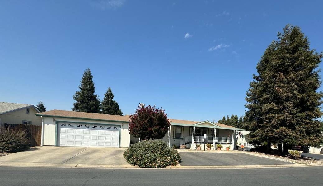 100 S Westwood Street #152, Porterville, CA 93257