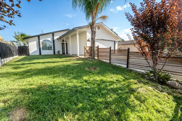 Farmersville, CA 93223,254 W Petunia Street