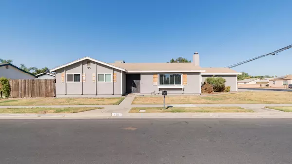 401 S Spruce Street, Tulare, CA 93274