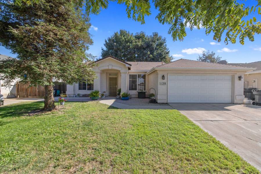 1120 Lampe Street, Tulare, CA 93274