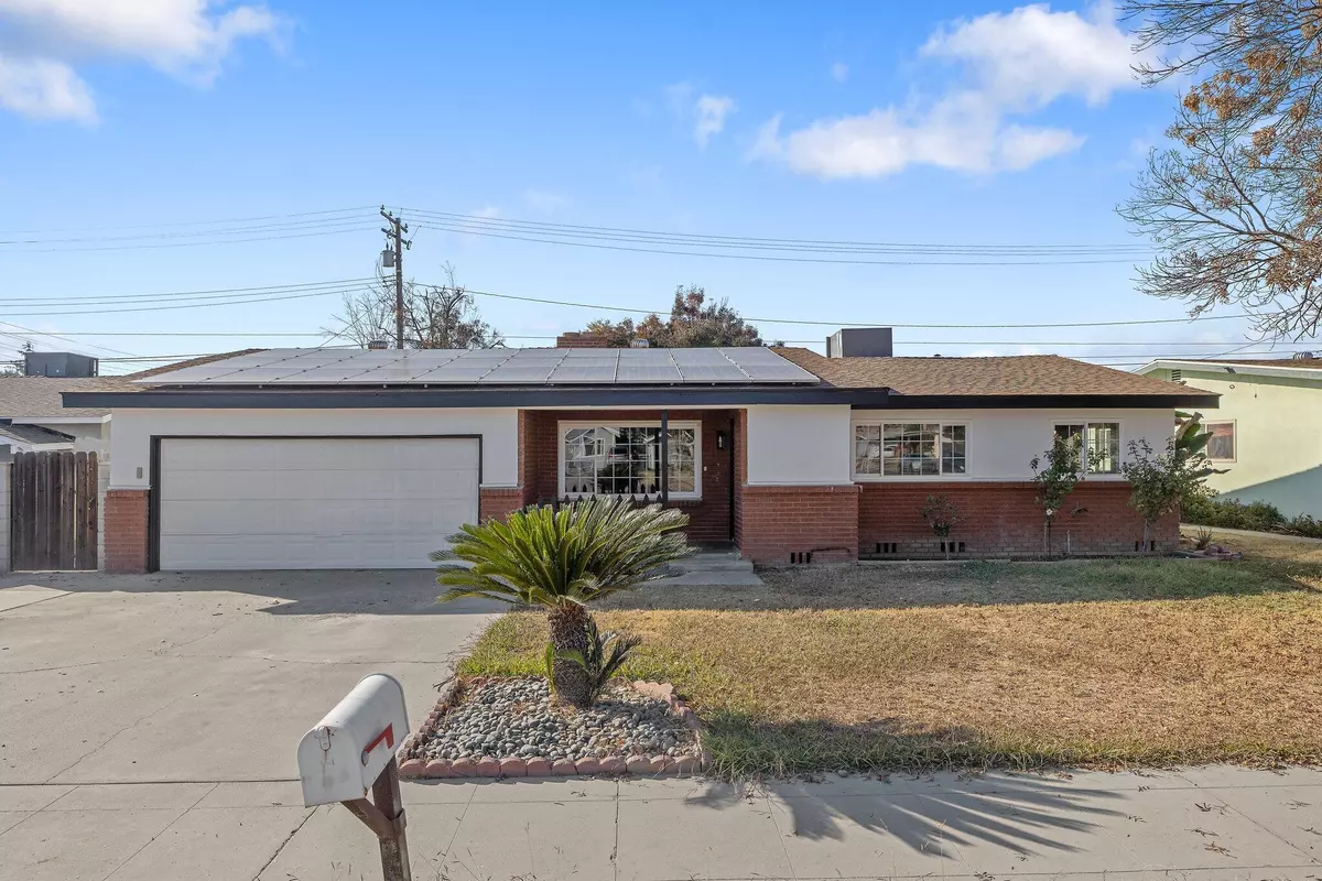 Tulare, CA 93274,307 N Lane Street