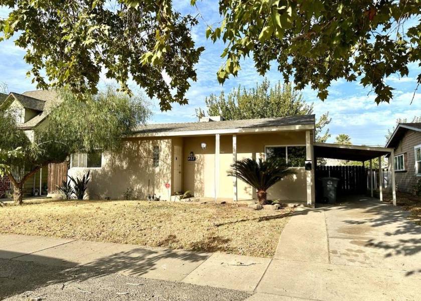 922 E Street, Reedley, CA 93654