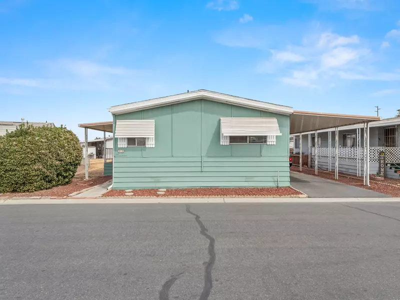 860 E Grangeville Boulevard #85, Hanford, CA 93230