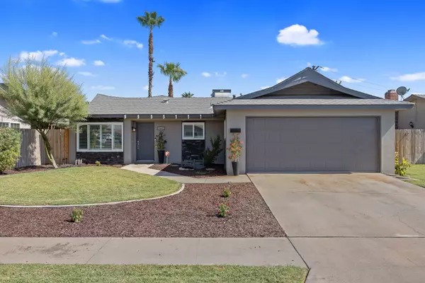 1401 Elaine Drive, Hanford, CA 93230