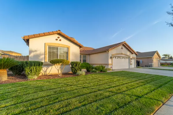 1830 Marroneto Court, Tulare, CA 93274