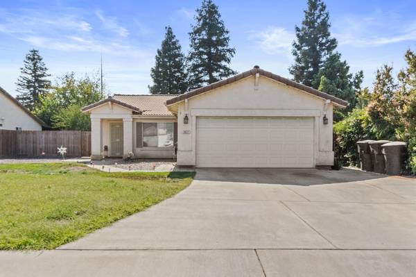 3937 W Sweet Avenue, Visalia, CA 93291