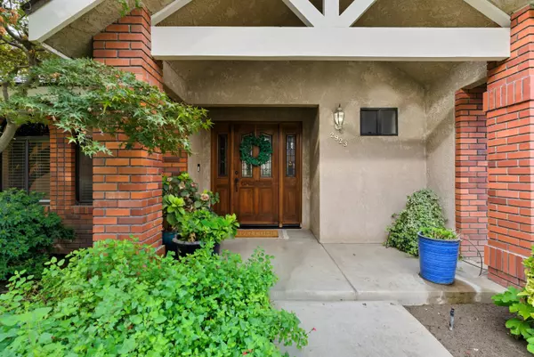 Visalia, CA 93277,2923 S Johnson Street