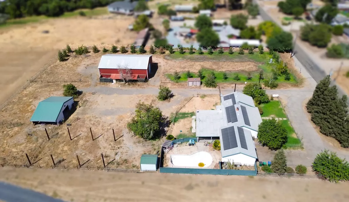 Fresno, CA 93737,1341 N Fancher Avenue