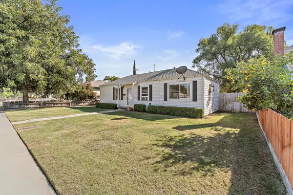 Tulare, CA 93274,837 E Apricot Avenue