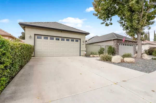 Visalia, CA 93292,327 S Holland Court