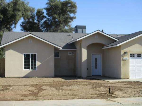 41372 David Road, Orosi, CA 93647