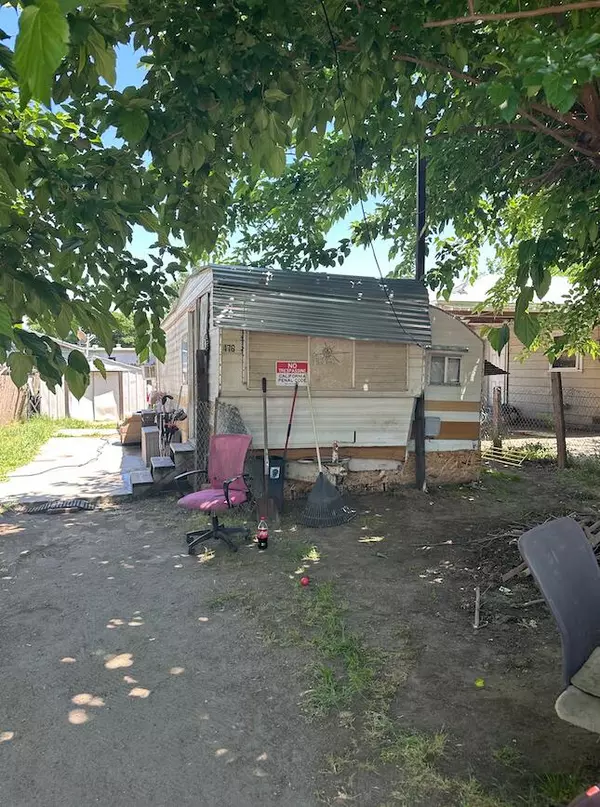 Porterville, CA 93257,474 Douglas Street