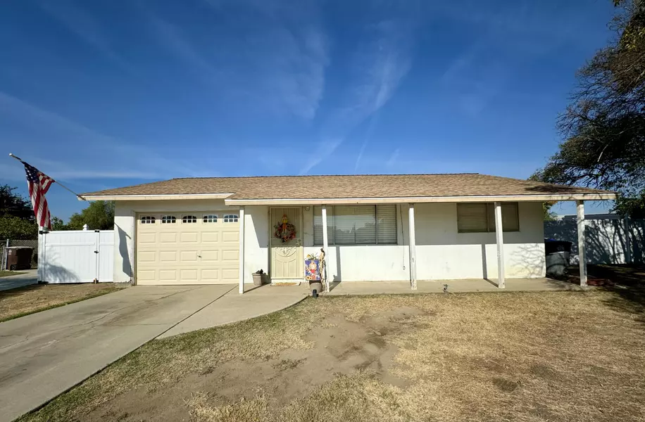 793 N Kemp Avenue, Farmersville, CA 93223