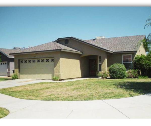 832 W Anissa Court, Farmersville, CA 93223