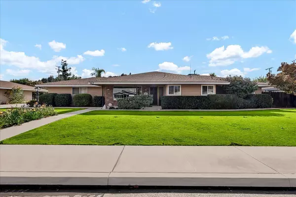 567 W Grand Avenue, Porterville, CA 93257