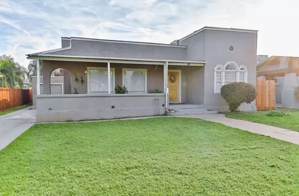 579 E Putnam Avenue, Porterville, CA 93257