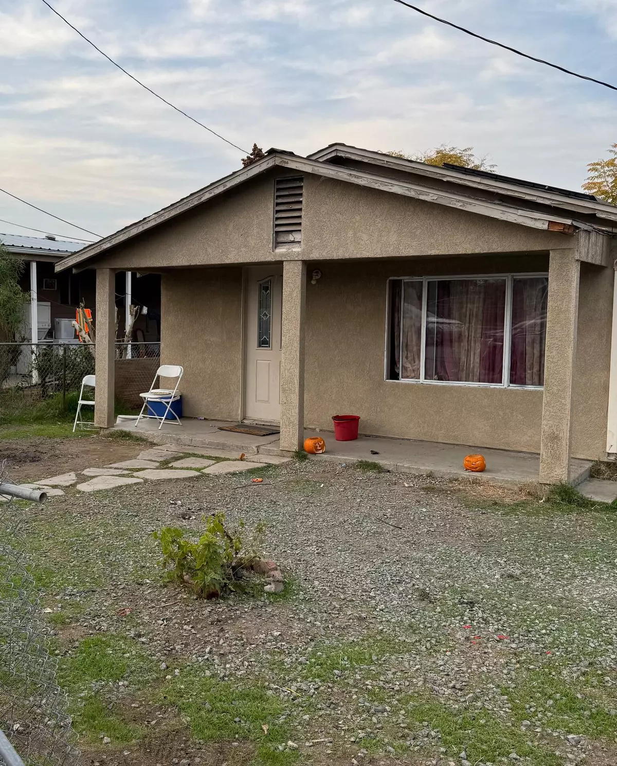 Porterville, CA 93257,321 S Conner S Street