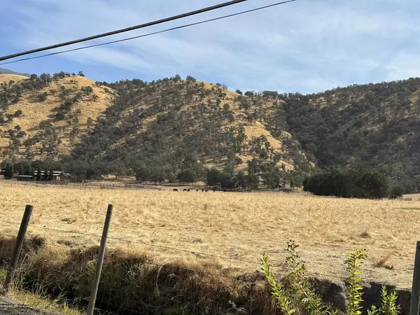 Globe (8.5 Acres) Drive,  Springville,  CA 93265