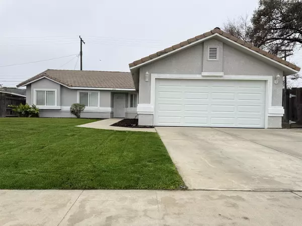 Tulare, CA 93274,385 N Lane Street