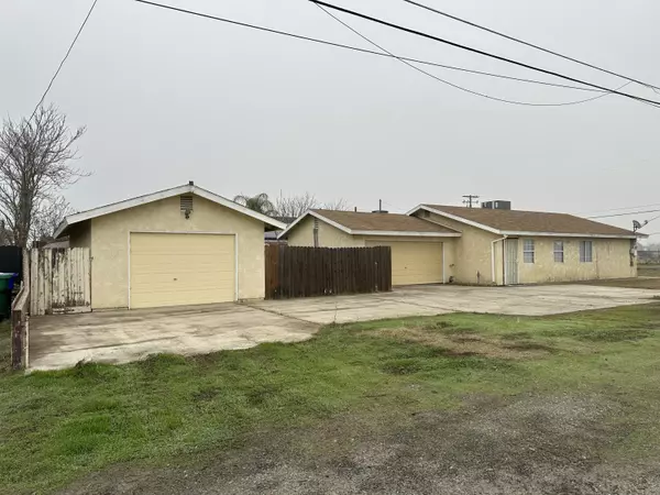 1300 Ottawa Avenue, Corcoran, CA 93212