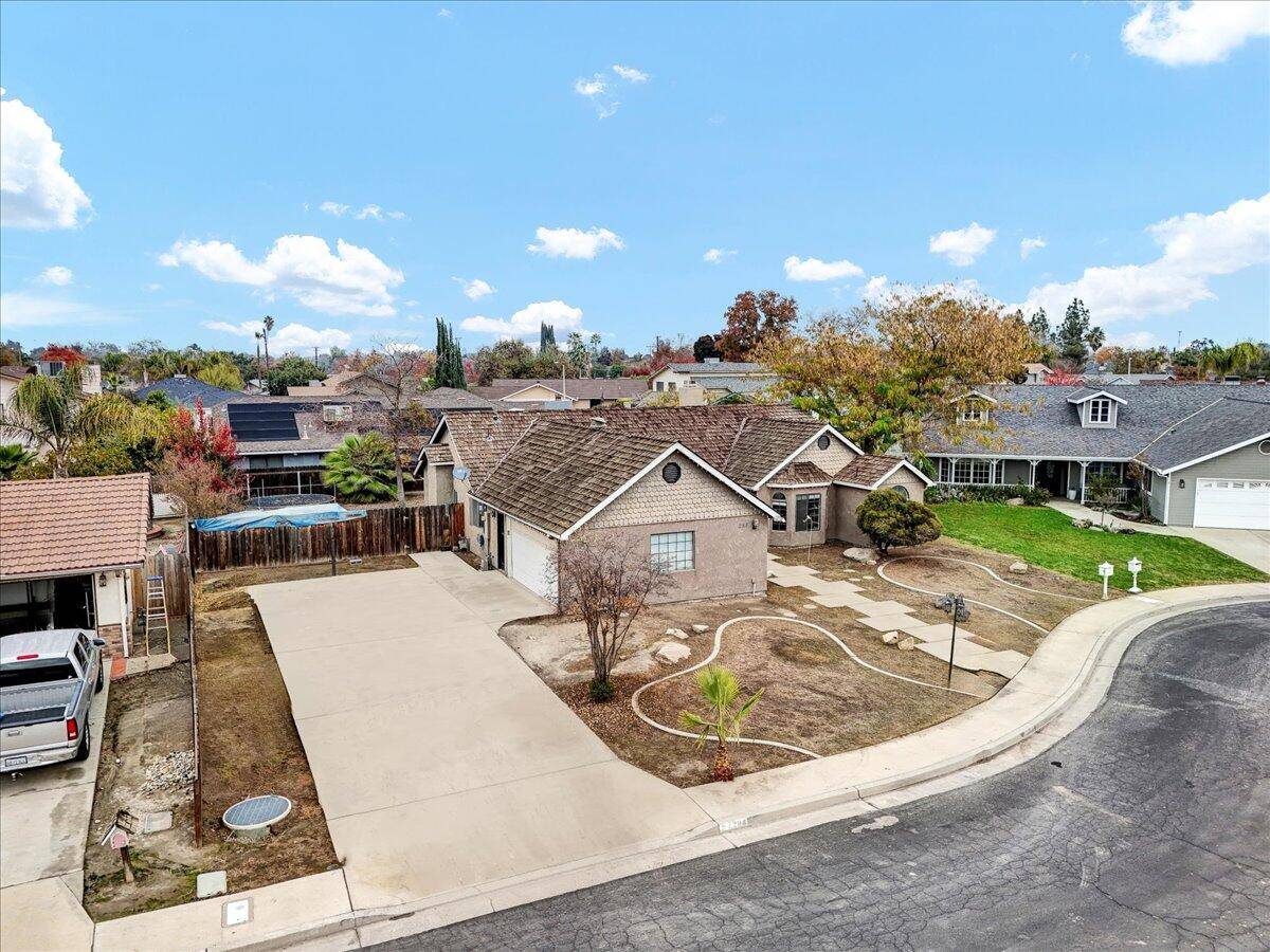 Hanford, CA 93230,284 Orange Court