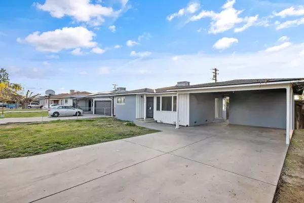 Farmersville, CA 93223,803 N Camelia Avenue