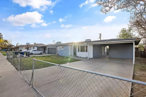 Farmersville, CA 93223,803 N Camelia Avenue