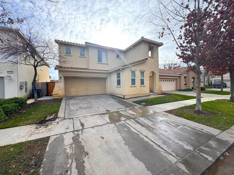 2364 Urdaneta Way, Merced, CA 95340