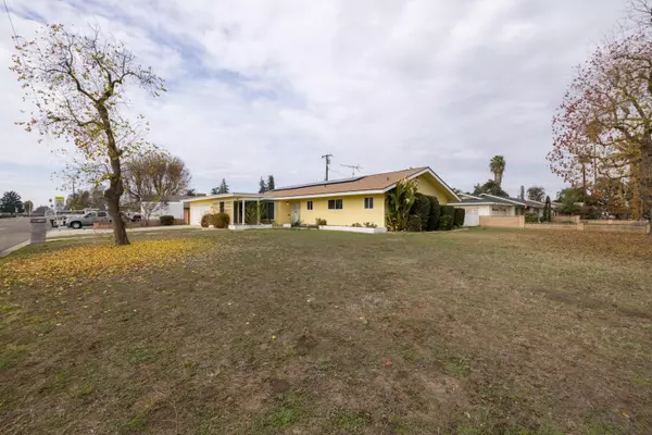 Tulare, CA 93274,228 E Pleasant Avenue