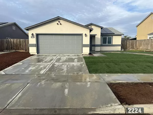 2224 Eldridge Avenue, Tulare, CA 93274