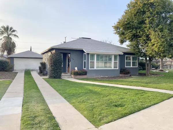 404 Lenox Avenue, Exeter, CA 93221