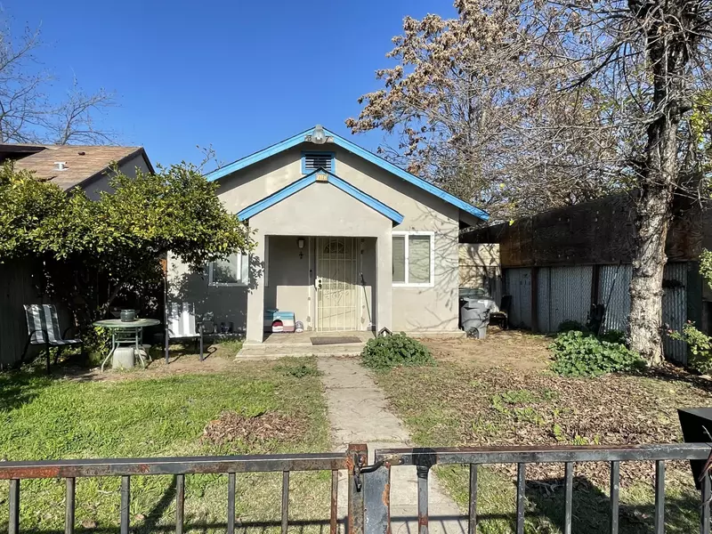 3727 E Tulare Street, Fresno, CA 93727