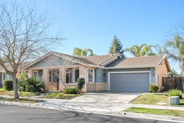 Reedley, CA 93654,687 S Apple Avenue