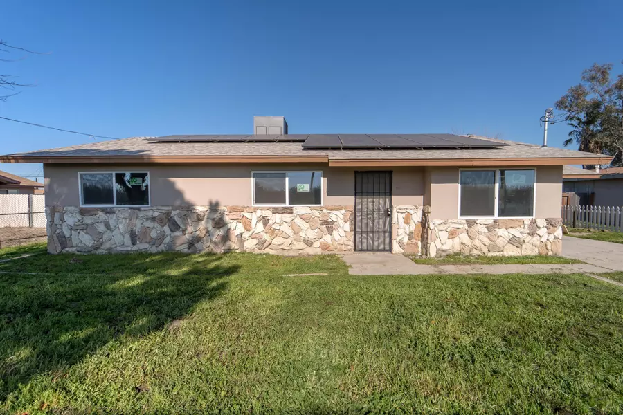 2556 Sherman Avenue, Corcoran, CA 93212