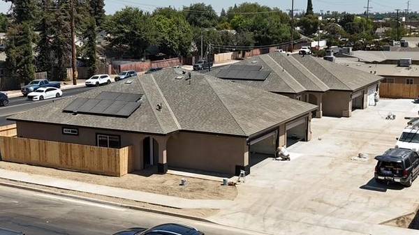 3624 S County Center Drive, Visalia, CA 93277