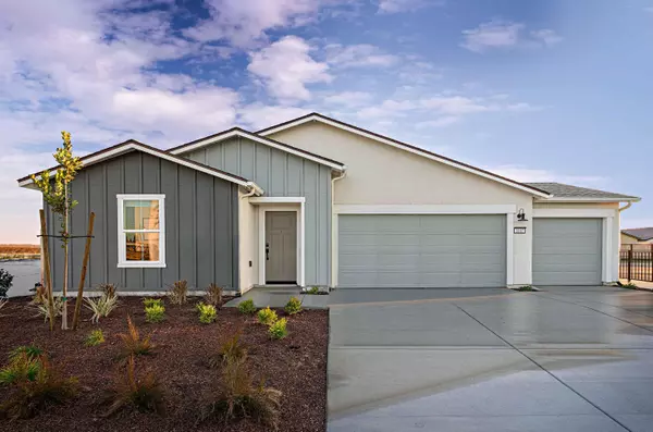 1107 E Russell Avenue #1030,  Visalia,  CA 93292