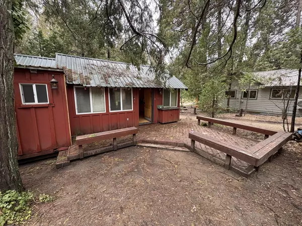 Badger, CA 93603,57884 Eshom Valley Drive