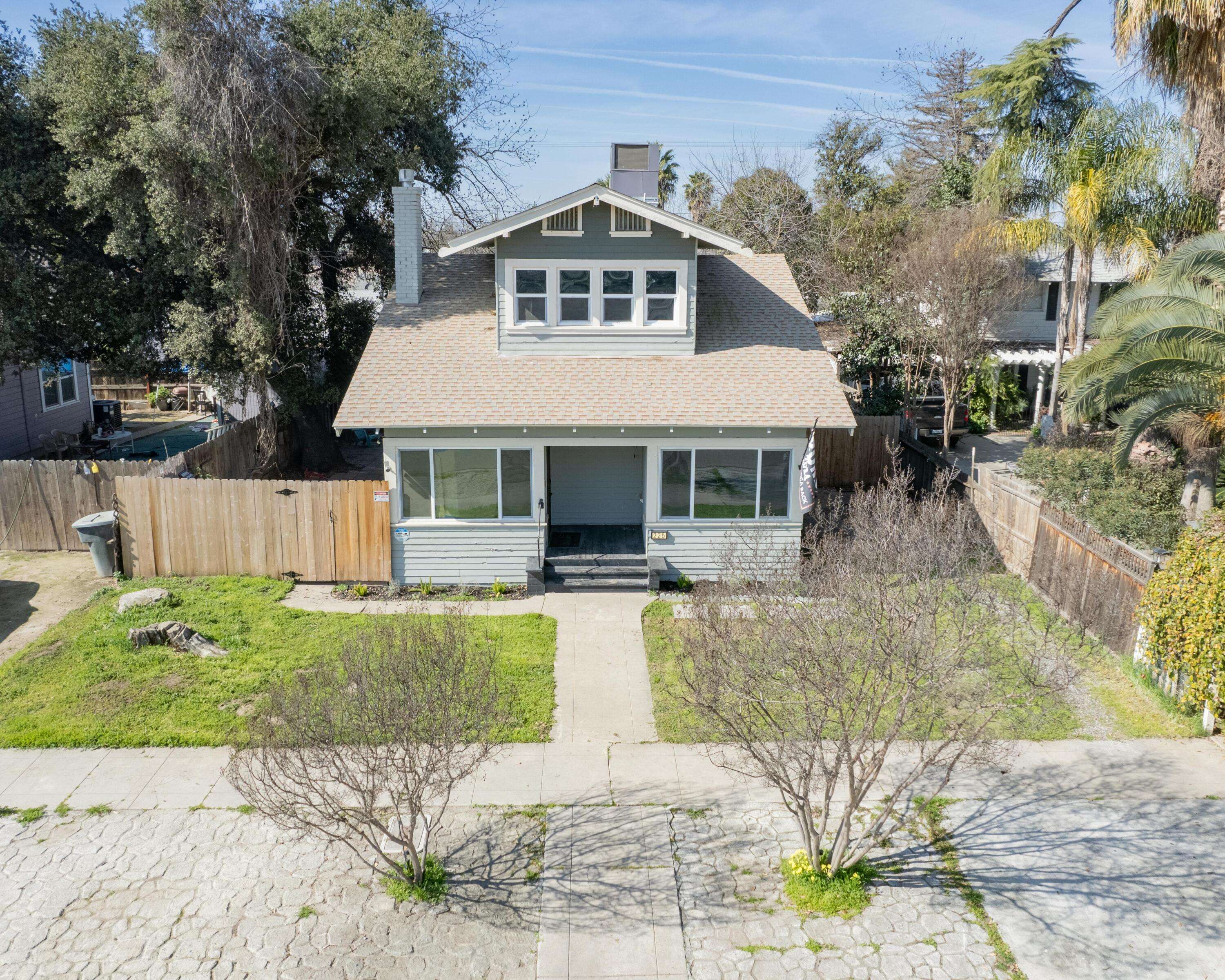 Tulare, CA 93274,225 N I Street