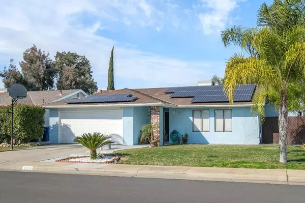 2334 4th Street, Sanger, CA 93657