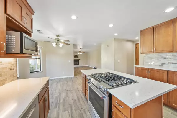 Visalia, CA 93277,5314 W Cambridge Avenue