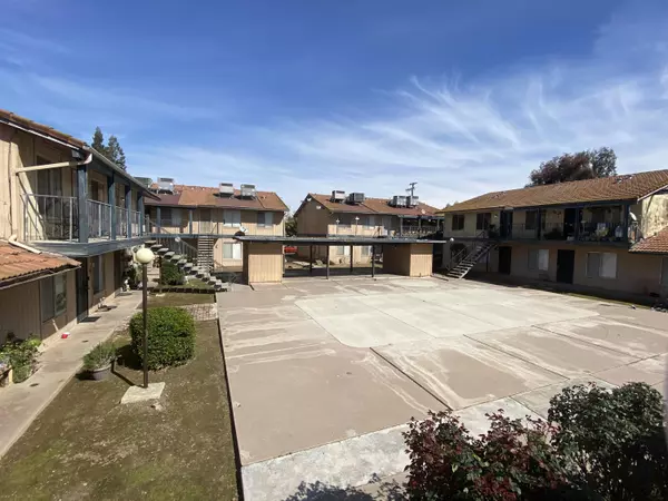 Reedley, CA 93654,657 W Parlier Avenue #130