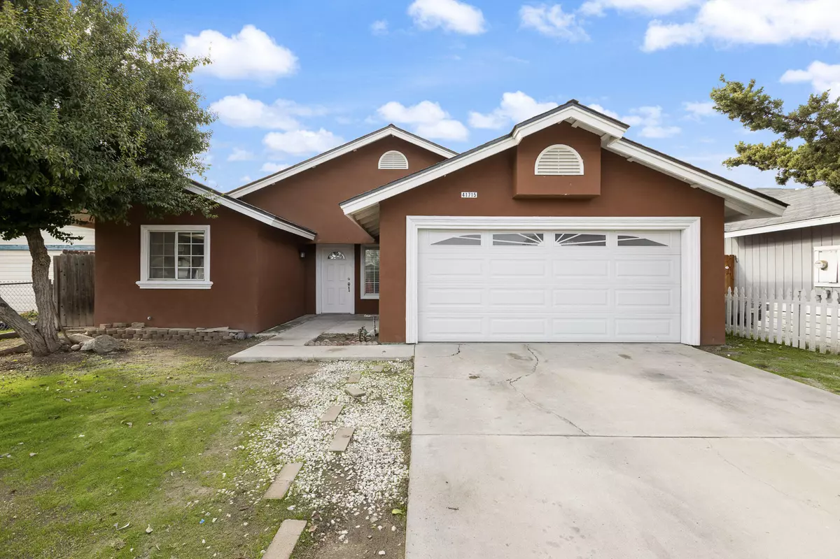 Orosi, CA 93647,41715 Paradise Court