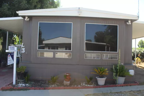 Visalia, CA 93277,2400 W Midvalley Street #L3