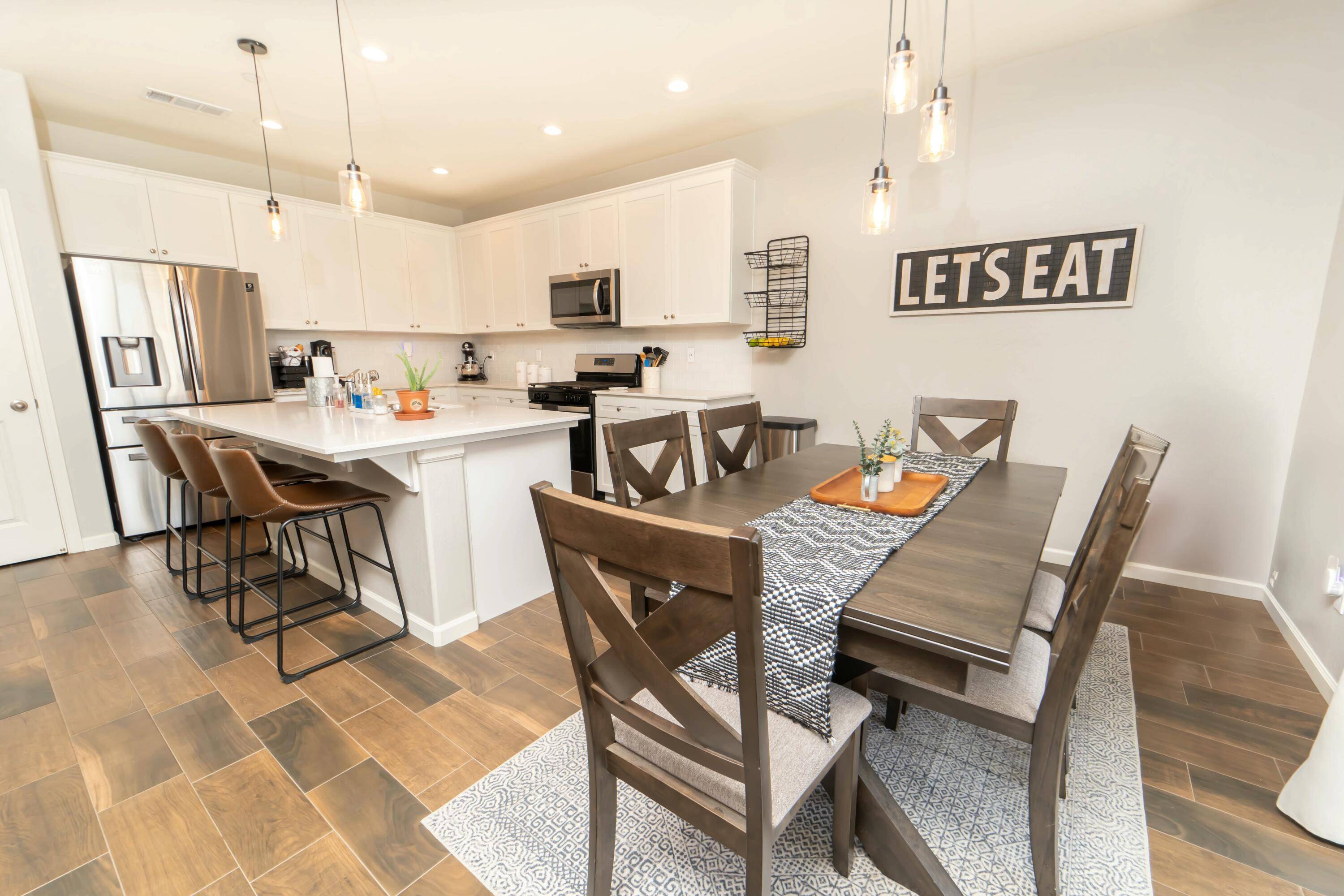 Visalia, CA 93291,3426 N Atwood Court