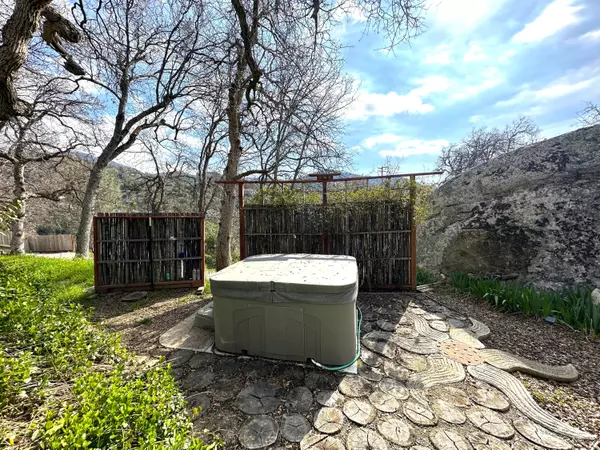 California Hot Springs, CA 93207,42757 Capanero Oaks Court